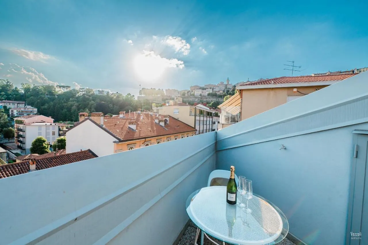 Apartment Feel - Central Terrace Bergamo