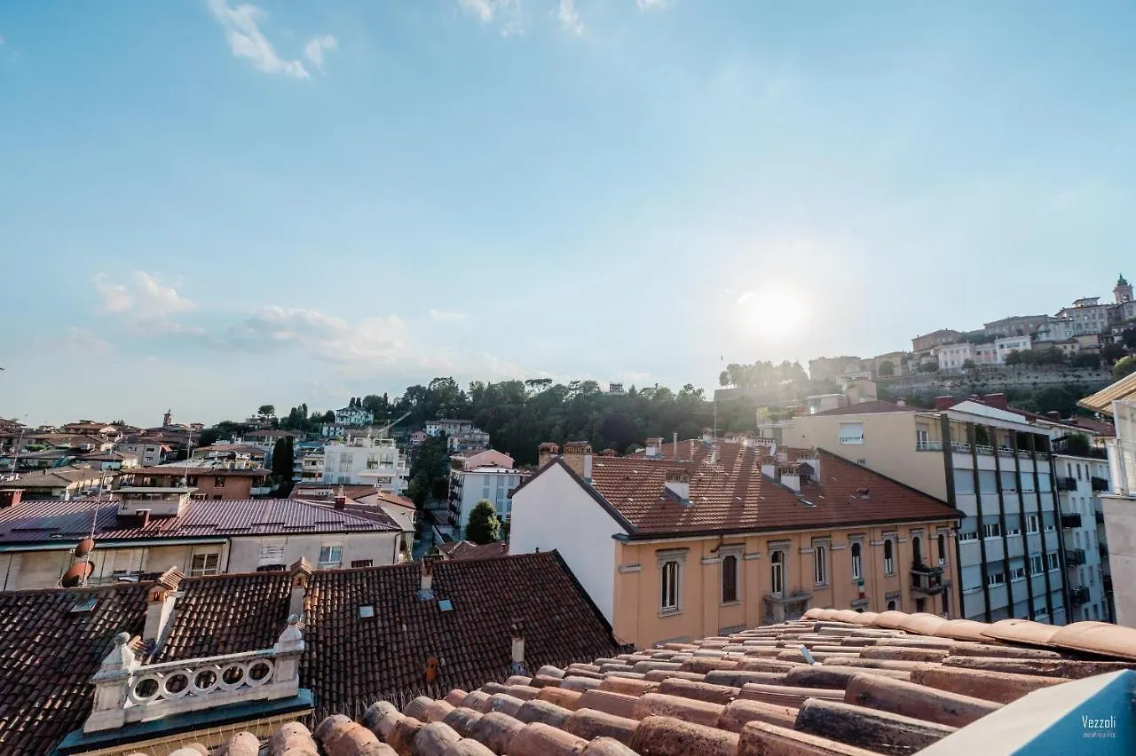 Apartment Feel - Central Terrace Bergamo Italy